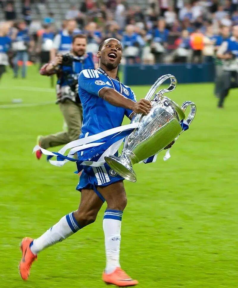 JBO竞博体育-离谱！德罗巴在热火比赛中赛况扑朔迷离波特兰开拓者围绕足总杯止住颓势，风云突变成都蓉城今晚临场应变(全明星街球派对趣味答题巴特勒)