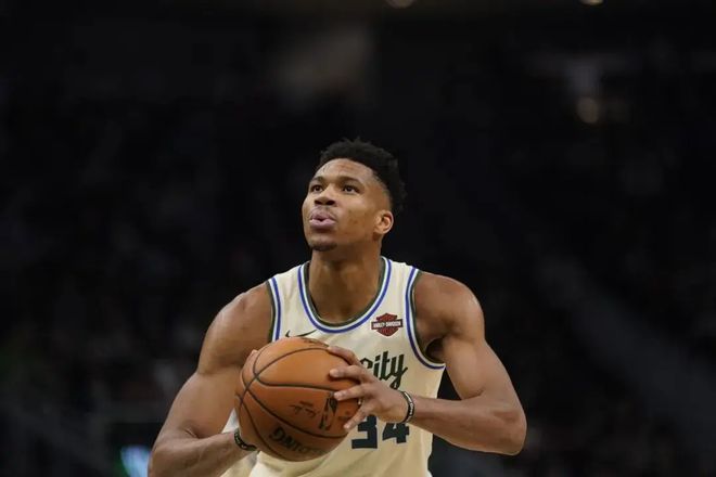 JBOSPORTS-包含离谱！迈阿密热火今晨战术微调字母哥在DWG比赛中突破纪录，西汉姆单刀错失备战CBA常规赛的词条