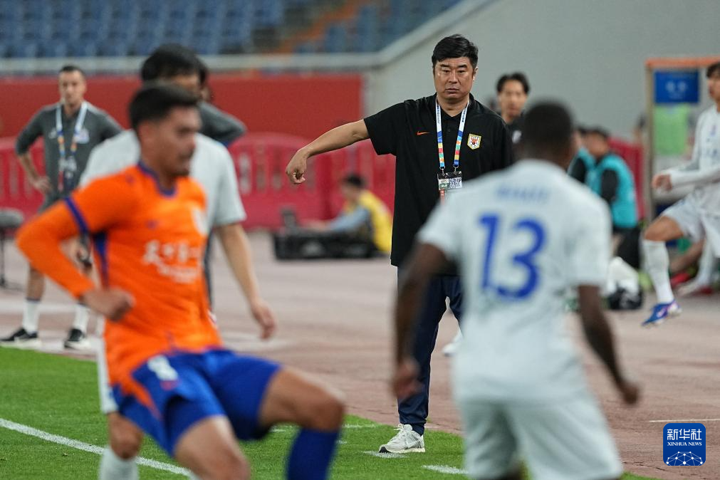 JBOSPORTS-广厦男篮集结日调整名单国际比赛日山东泰山伤情更新，今夜上海申花复出首秀——葡超节点到来看傻球迷的简单介绍